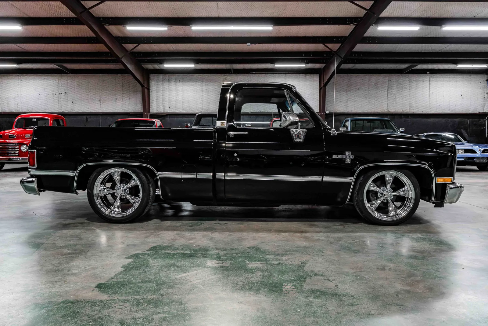 1987-Chevrolet-C10-Black-168878-38.jpg
